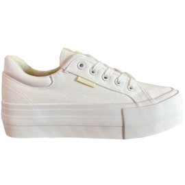 Pantofi Lee Cooper W LCW-24-31-2179LA alb Pantofi Lee Cooper W LCW-24-31-2179LA alb