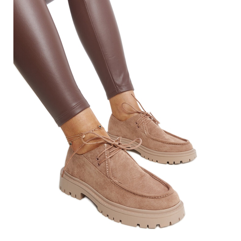 Pantofi Keiko clasici din piele intoarsa maro