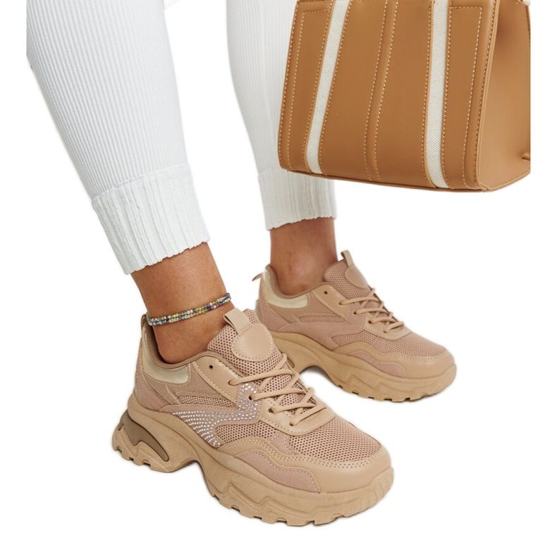 Adidași cu platformă maro decorați cu zirconi Maras Adidași cu platformă maro decorați cu zirconi Maras