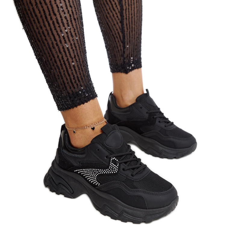 Tenisi negri cu platforma decorati cu strasuri Maras negru Tenisi negri cu platforma decorati cu strasuri Maras negru