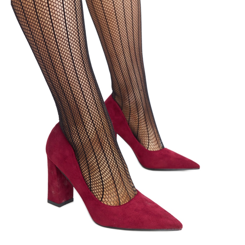 Pompe cu toc burgundy de la Leea roșu