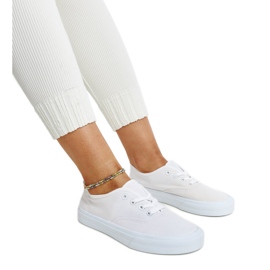 Tenisi albi din stofa de la Fantina