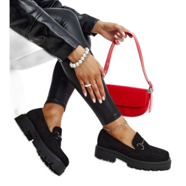 Pantofi din piele neagră cu cataramă decorativă negru