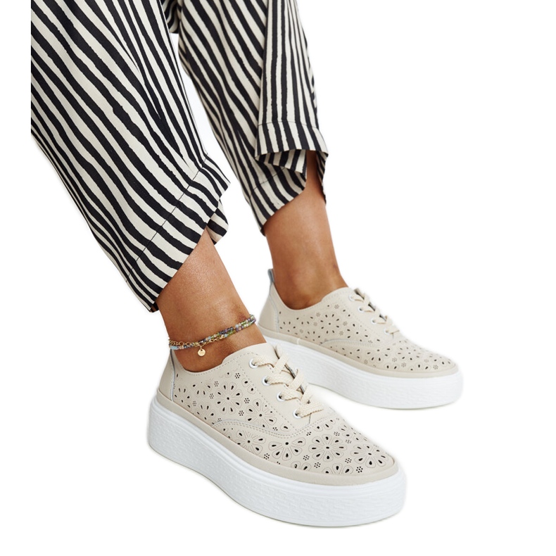 Pantofi sport din piele bej Pantofi sport din piele bej