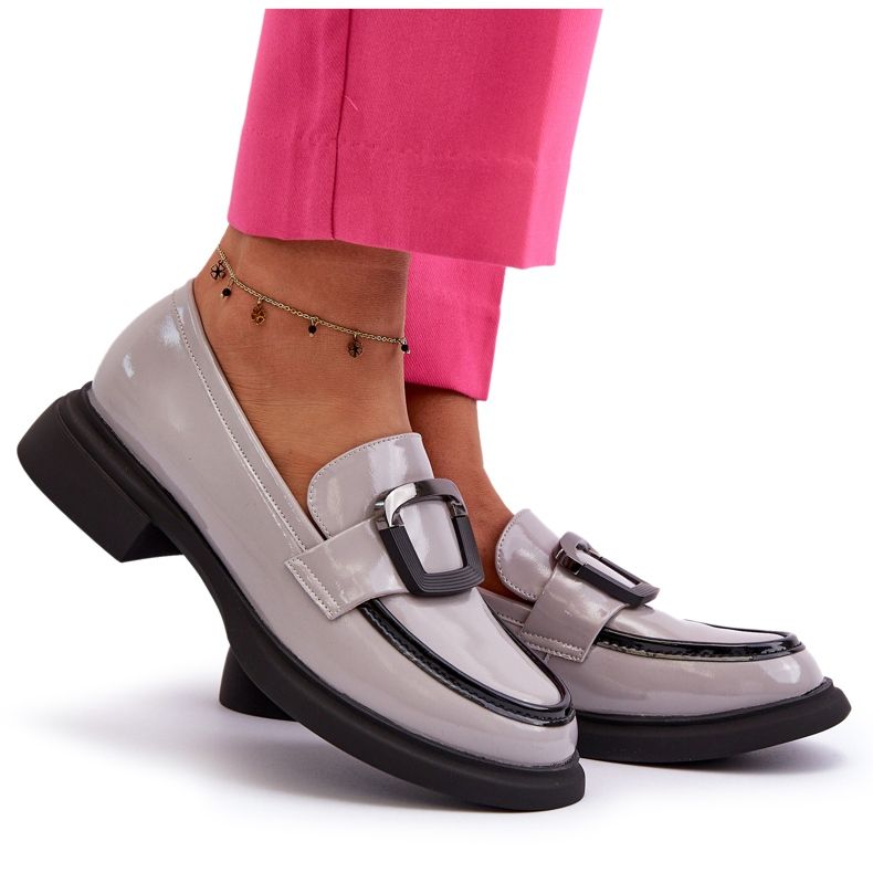 Vinceza Mocasini de dama din piele lacuita gri Fidodia Vinceza Mocasini de dama din piele lacuita gri Fidodia