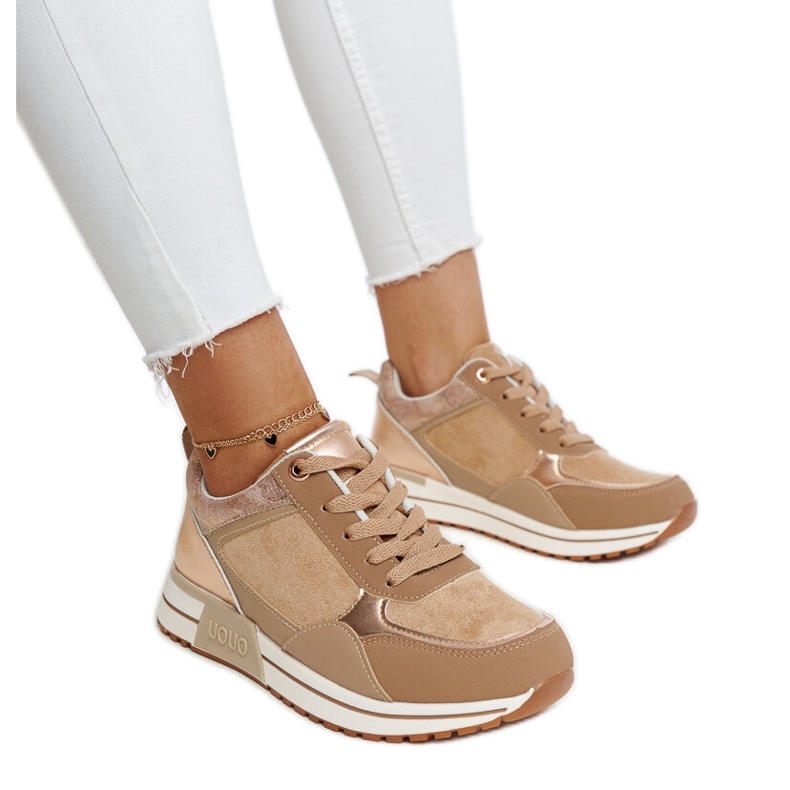 Tenisi maro pe platforma Kerttu