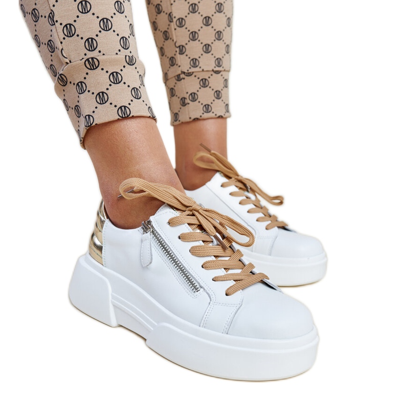 Pantofi albi din piele cu fermoar decorativ