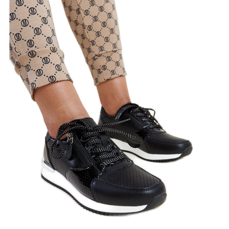 Adidași din piele neagră cu inserție metalică Rida negru