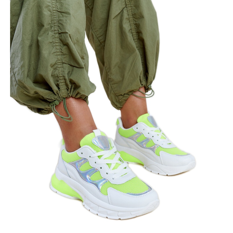 Adidași albi și verzi cu talpă groasă Matea