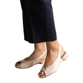 Sandale slip-on bej cu toc jos Teyla