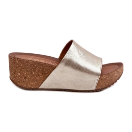 Flip-flops din piele pentru femei Zazoo 40289, cu pană din plută, auriu de aur Flip-flops din piele pentru femei Zazoo 40289, cu pană din plută, auriu de aur