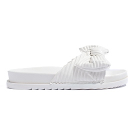 Flip-flops albi cu talpa groasa Flip-flops albi cu talpa groasa