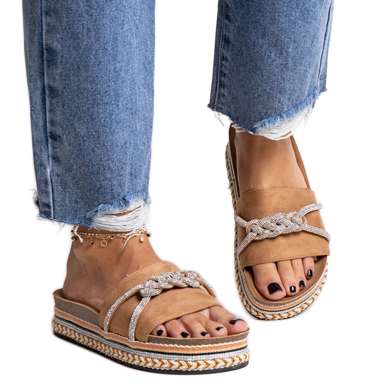 Flip-flops maro decorati cu zirconii Kamilian bej