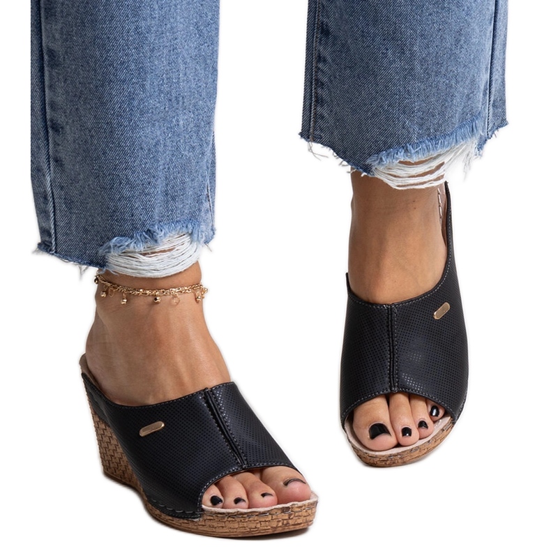 Sandale cu pană negre din piele ecologică Penelopina negru Sandale cu pană negre din piele ecologică Penelopina negru