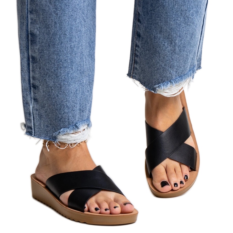 Mulți negri cu pană din piele ecologică Burtuka negru