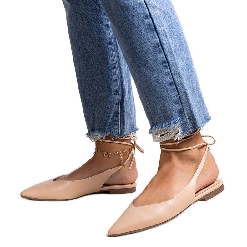 Balerini bej legati din piele ecologica Batra Balerini bej legati din piele ecologica Batra