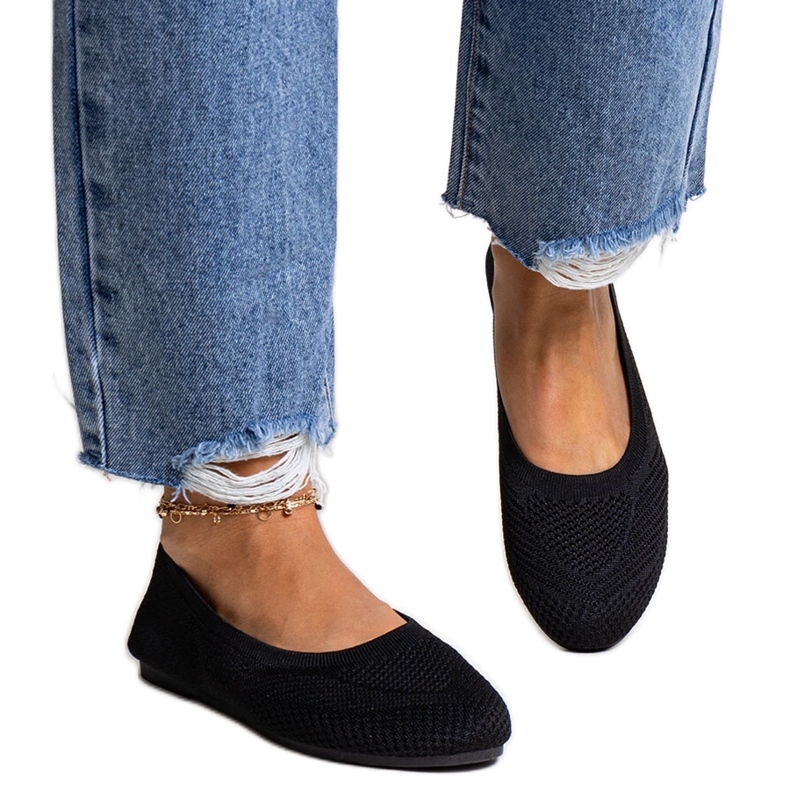 Balerini din material negru de la Yafia