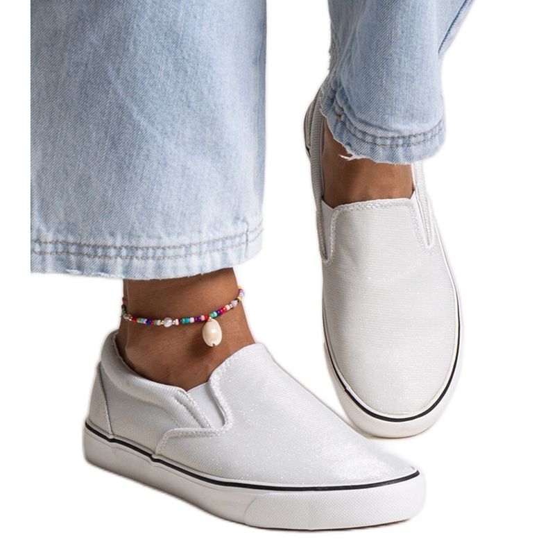 Adidași Lublubah albi strălucitori