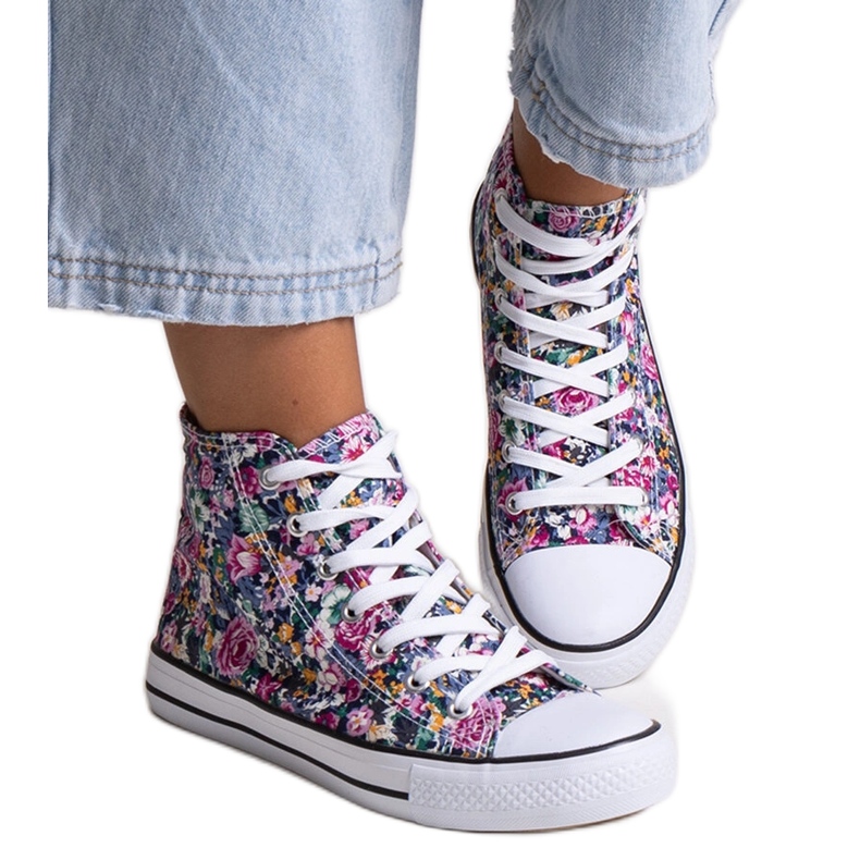 Tenisi înalți roz cu model floral de la Mehretina Tenisi înalți roz cu model floral de la Mehretina