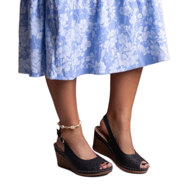 Sandale negre Sakna cu pană negru Sandale negre Sakna cu pană negru