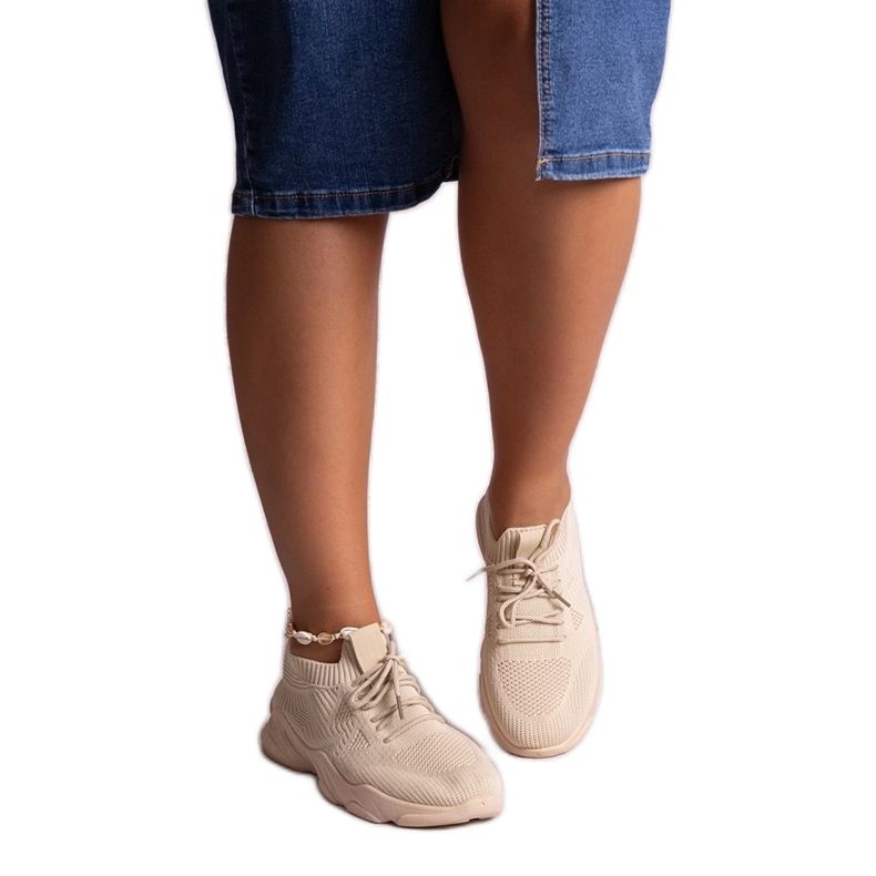 Adidași din material bej de la Madi