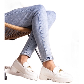 Bez marki Pantofi albi cu catarama aurie de la Anielania