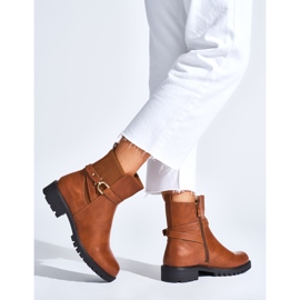 Botine de dama maro cu catarama decorativa Botine de dama maro cu catarama decorativa