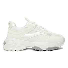 Pantofi sport albi cu talpa groasa Pantofi sport albi cu talpa groasa