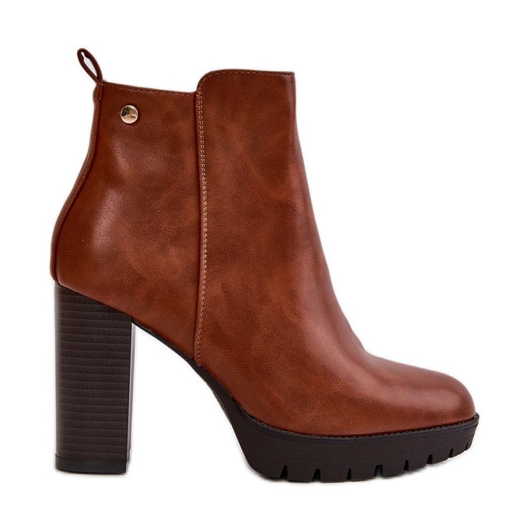 Cizme izolate de damă cu toc înalt, prinse cu fermoar, Camel Bioria maro Cizme izolate de damă cu toc înalt, prinse cu fermoar, Camel Bioria maro