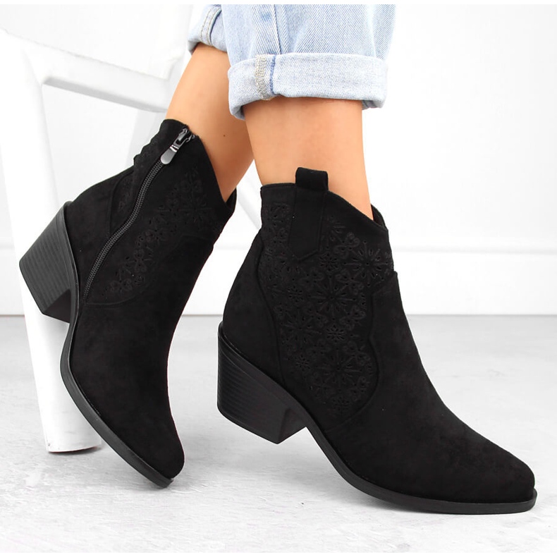 Cizme cowboy ajurate de damă din piele intoarsa, negre S.Barski HY42-944 negru