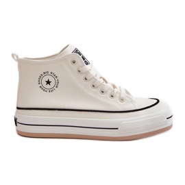 Pantofi de damă izolați pe platforma din piele ecologică Big Star OO274061 alb Pantofi de damă izolați pe platforma din piele ecologică Big Star OO274061 alb