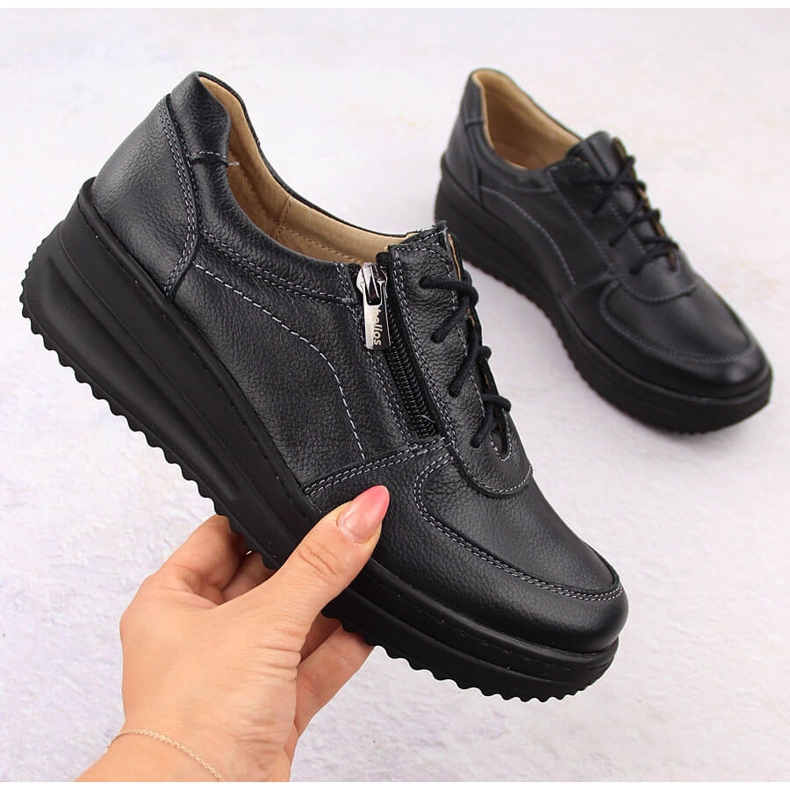 Pantofi comozi de damă din piele neagră Helios 419 negru