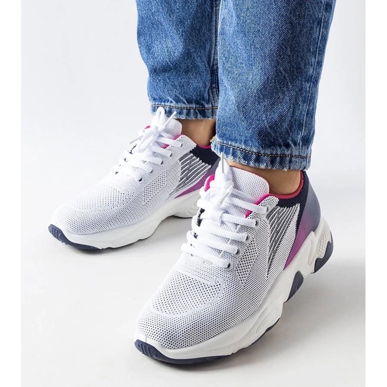 Cizme strânse din piele intoarsa, cu toc confortabil si partea superioara flexibila negru Cizme strânse din piele intoarsa, cu toc confortabil si partea superioara flexibila negru