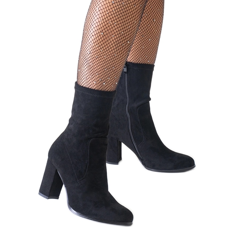 Botine negre cu toc înalt din piele de căprioară ecologică de la Haner negru