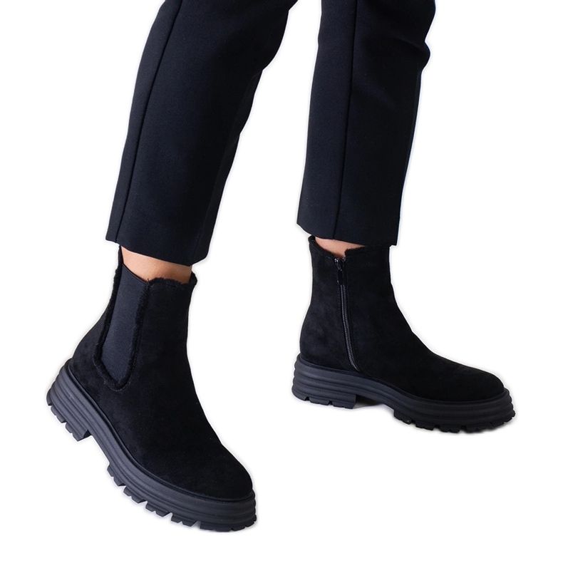 Cizme înalte negre pe o platformă groasă de piele ecologică Sabra negru