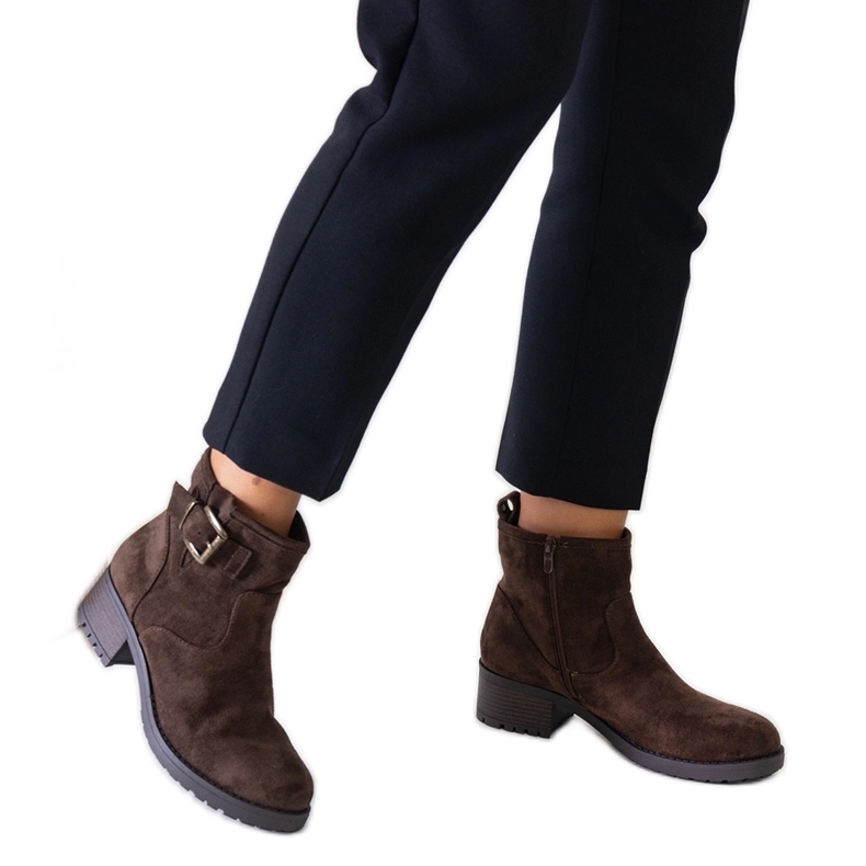 Botine maro cu inserție metalică pe toc mic, Nadiara din piele ecologică