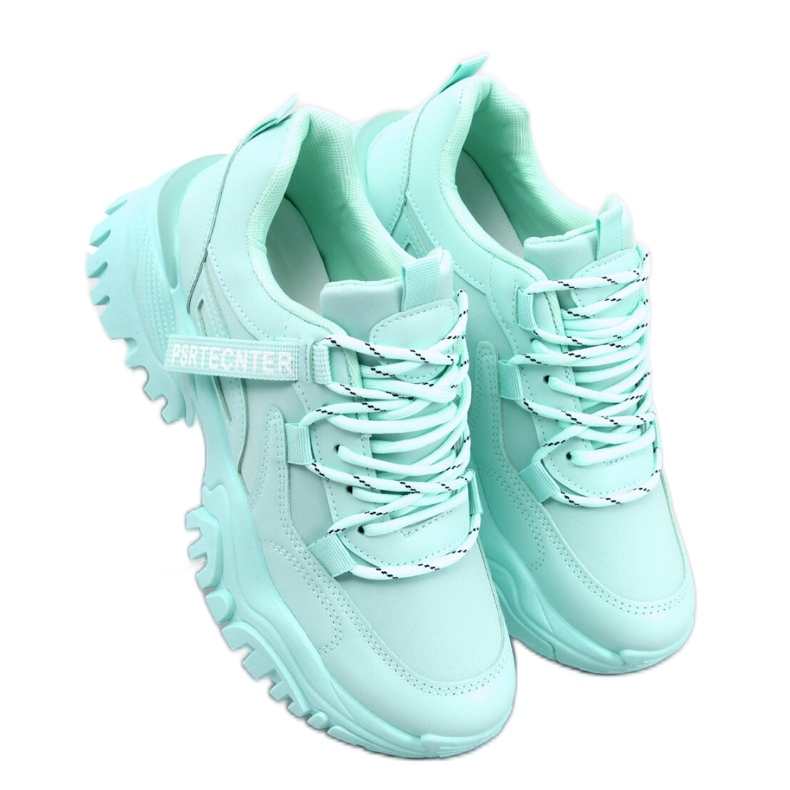 Tenisi verzi cu pană verde