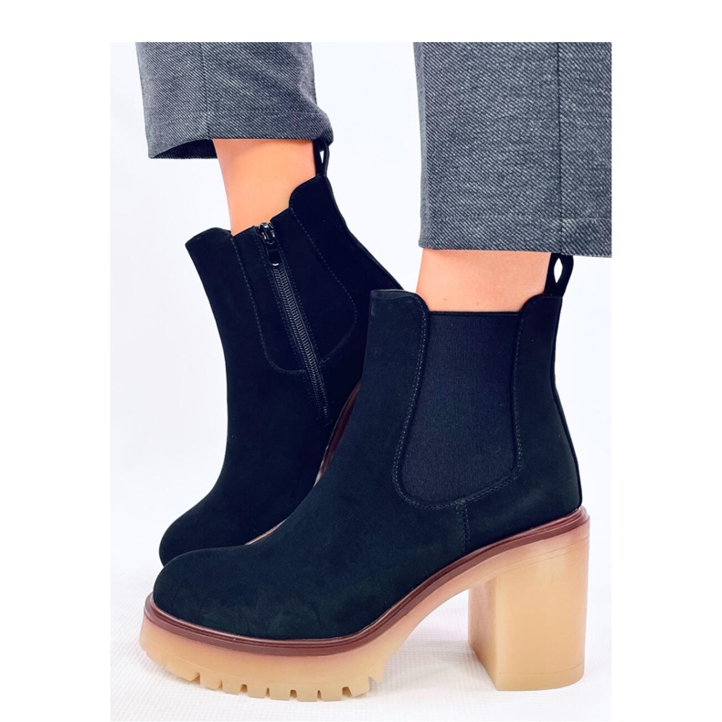 Cizme cu toc lat si protector Mattis Black - Inello negru