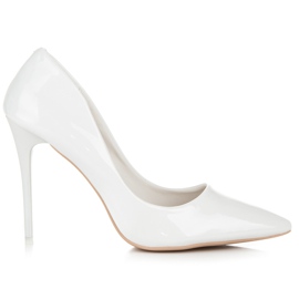 Comer Pinii lăcuți albi Comer Pinii lăcuți albi