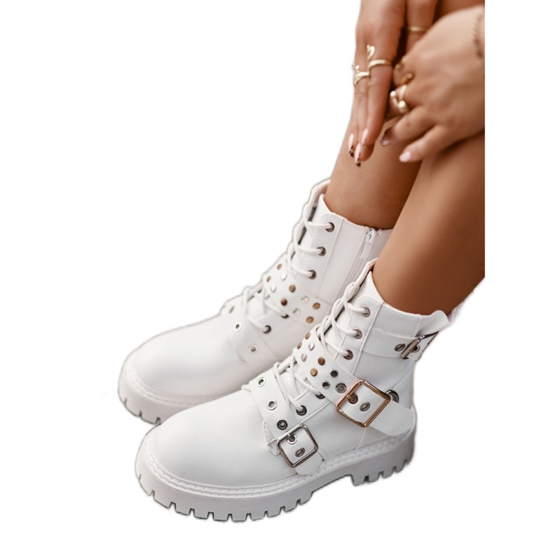 Genți de damă cu catarame albe Genți de damă cu catarame albe