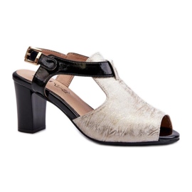 Step in style Sandale Model Queenmarie ASA228-3 Aur/Negru - Pas în stil galben Step in style Sandale Model Queenmarie ASA228-3 Aur/Negru - Pas în stil galben