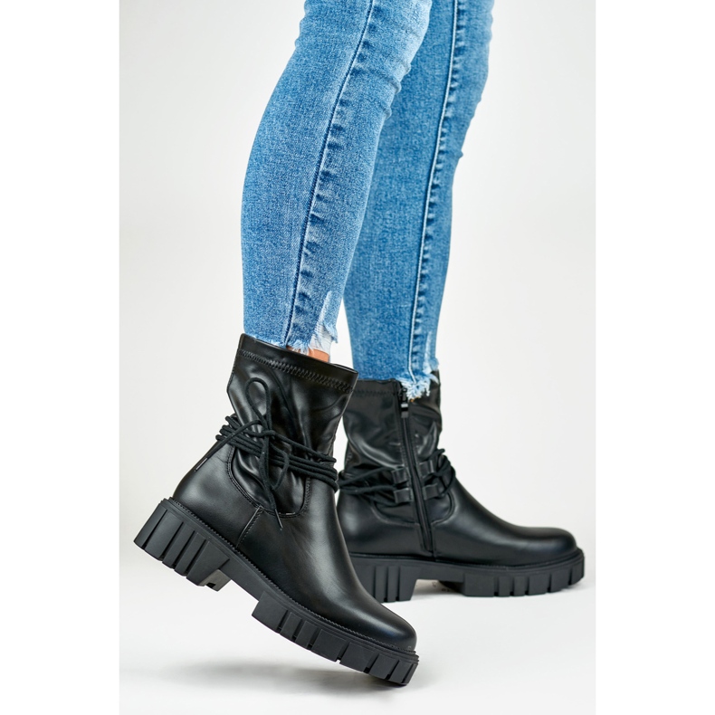 Cizme Model DE1127P-B Piele Neagra - PRIMO negru