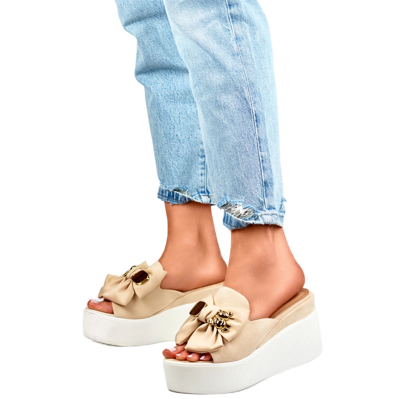 Sandale Flip-flops Model 8082BE Bej