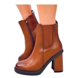 Cizme Chelsea Camel cu toc inalt maro