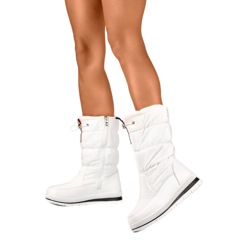 Cizme de zăpadă damă izolate cu blană Eco-Fur 8302W, albe Cizme de zăpadă damă izolate cu blană Eco-Fur 8302W, albe