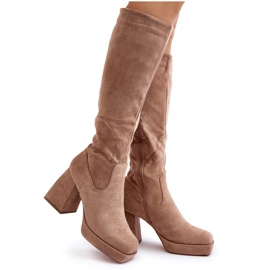 Ideal Shoes Cizme izolate pentru femei bej