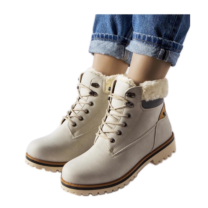 Cizme izolate gri de la Montalbino - Solea Cizme izolate gri de la Montalbino - Solea