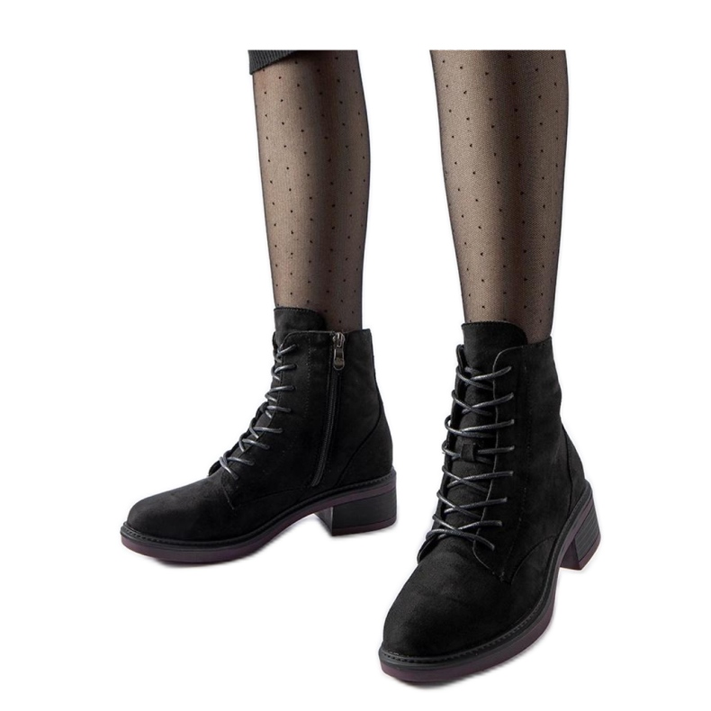 Botine clasice negre cu talpa mov negru