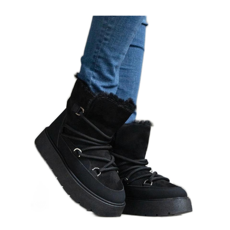 Cizme de zapada cu platforma neagra cu izolatie din blana negru Cizme de zapada cu platforma neagra cu izolatie din blana negru