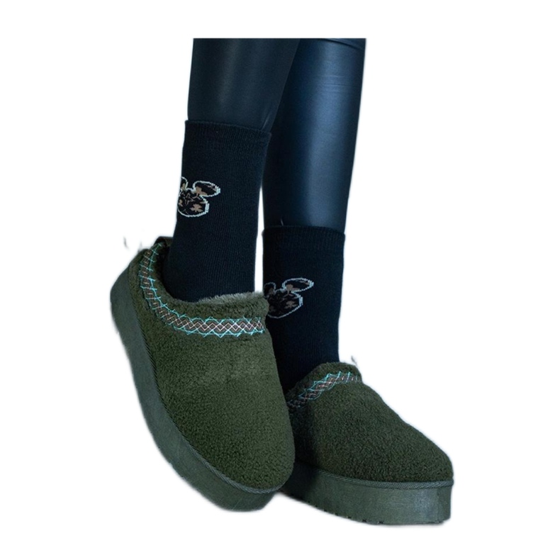 Cizme de zapada cu platforma cu model brodat verde Cizme de zapada cu platforma cu model brodat verde